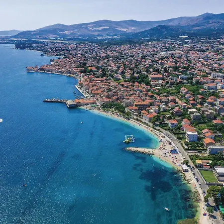 Stunning In Kastel Stari With Sauna Prázdninový dům Kaštela