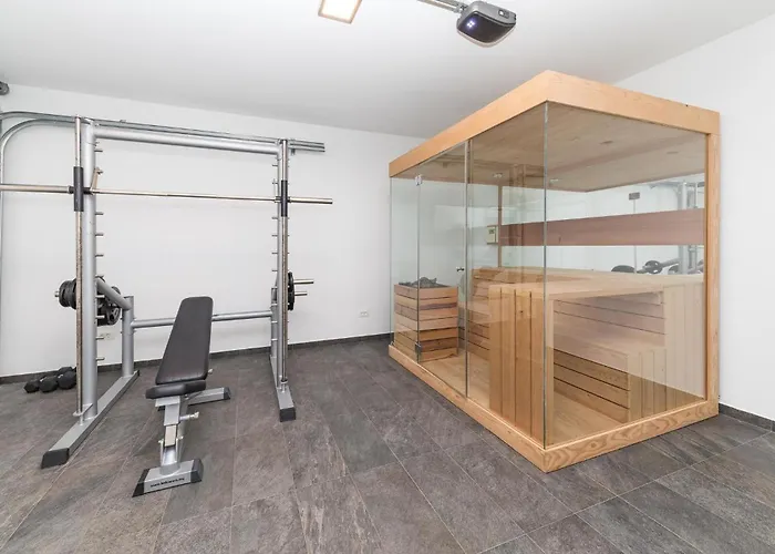 Lovely In Kastel Stari With Sauna Prázdninový dům