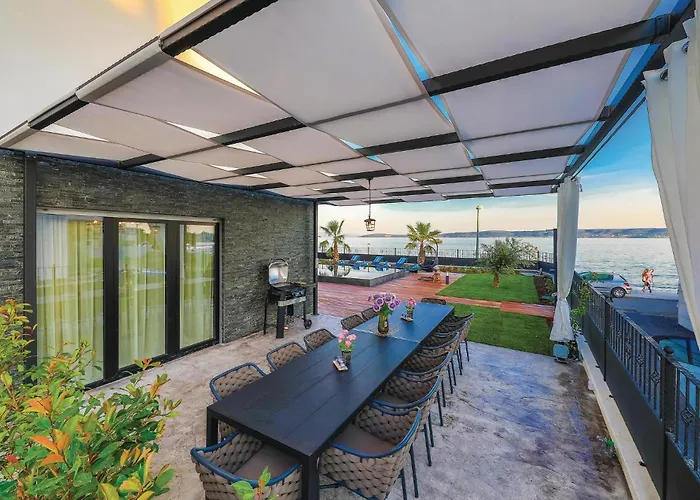 Lovely In Kastel Stari With Sauna * Kaštela