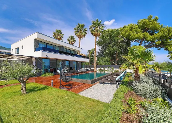 Lovely In Kastel Stari With Sauna Prázdninový dům *