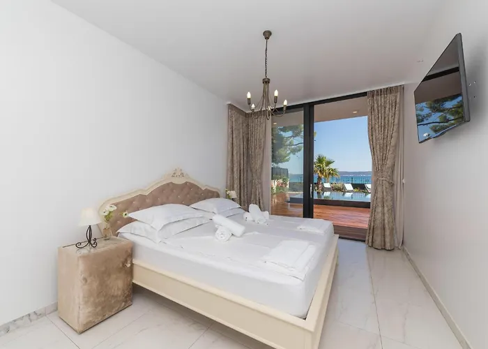 Lovely In Kastel Stari With Sauna * Kaštela