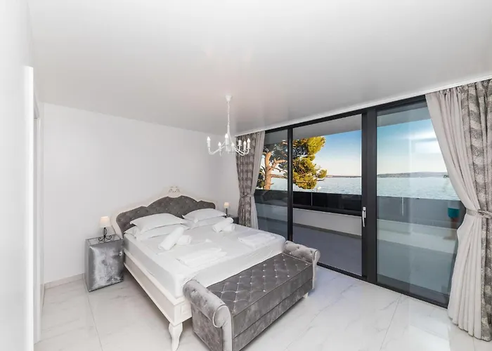 Lovely In Kastel Stari With Sauna Prázdninový dům Kaštela